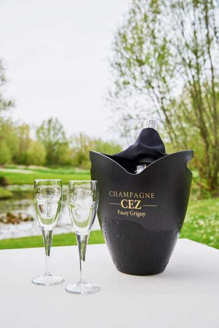 Domaine Les Saules · Hôtel Restaurant et Spa Hauts-de-France